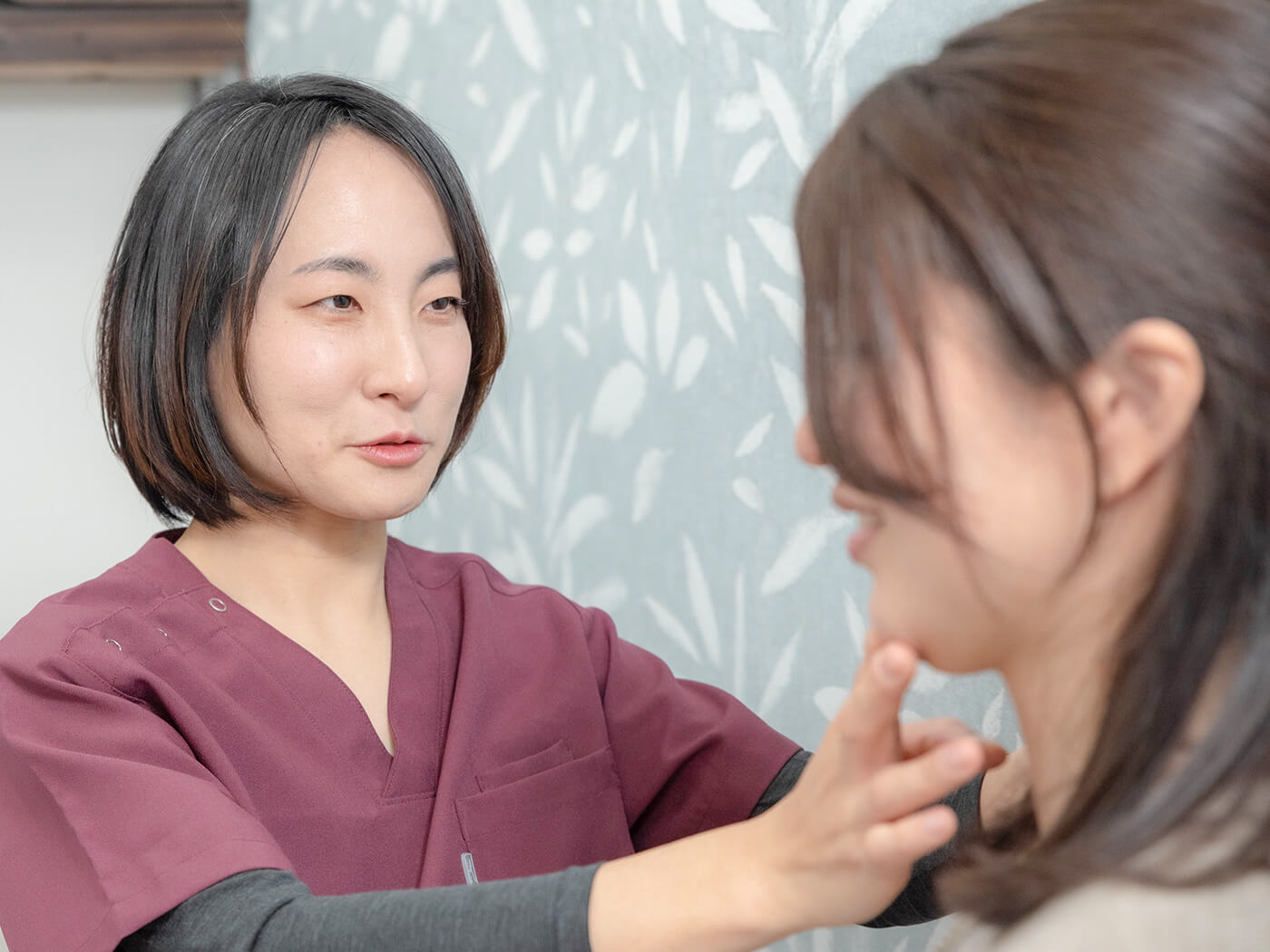 整体院の診療風景